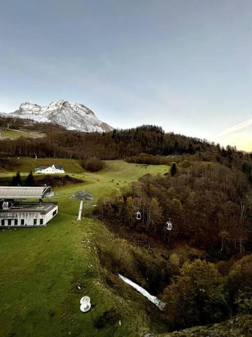 Appartement 6 Personnes Aux Pieds Des Pistes Gourette Buitenkant foto